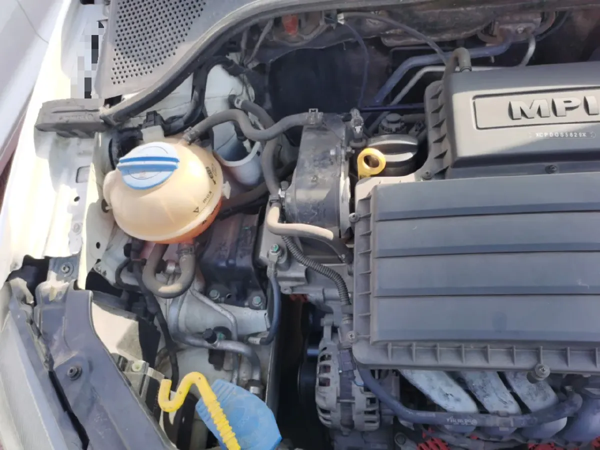 2015 Volkswagen Jetta 1.6L 110HP L4 6AT,autocango,china used car exporter,china ev exporter,chinese used car exporter,chinese used ev exporter