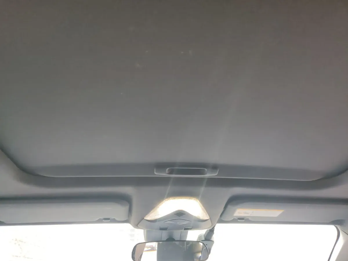 2018 Toyota C-HR 2.0L 171HP L4 CVT,autocango,china used car exporter,china ev exporter,chinese used car exporter,chinese used ev exporter