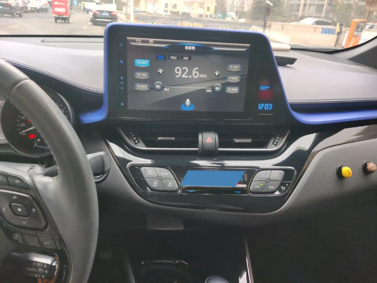 2018 Toyota C-HR 2.0L 171HP L4 CVT,autocango,china used car exporter,china ev exporter,chinese used car exporter,chinese used ev exporter