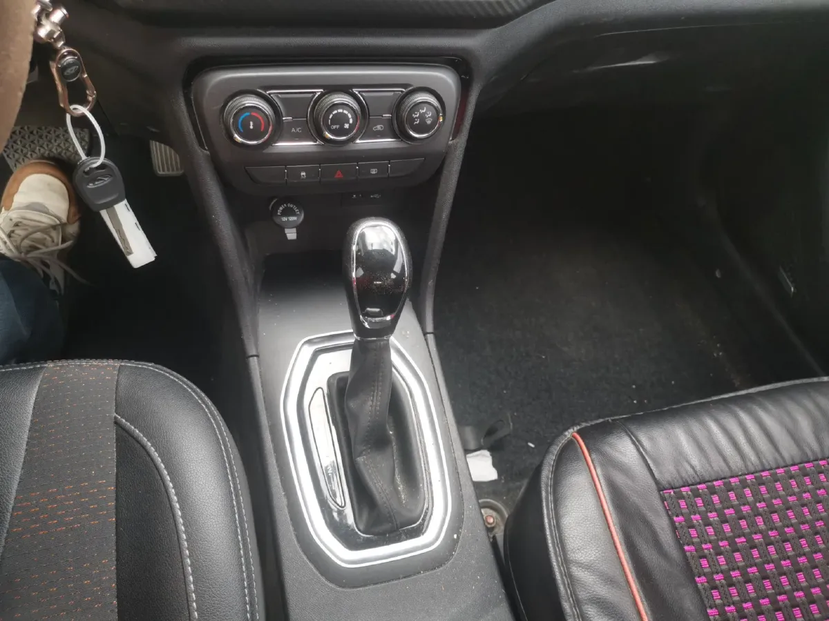 2018 Chery Tiggo 3x 1.5L 106HP L4 4AT,autocango,china used car exporter,china ev exporter,chinese used car exporter,chinese used ev exporter