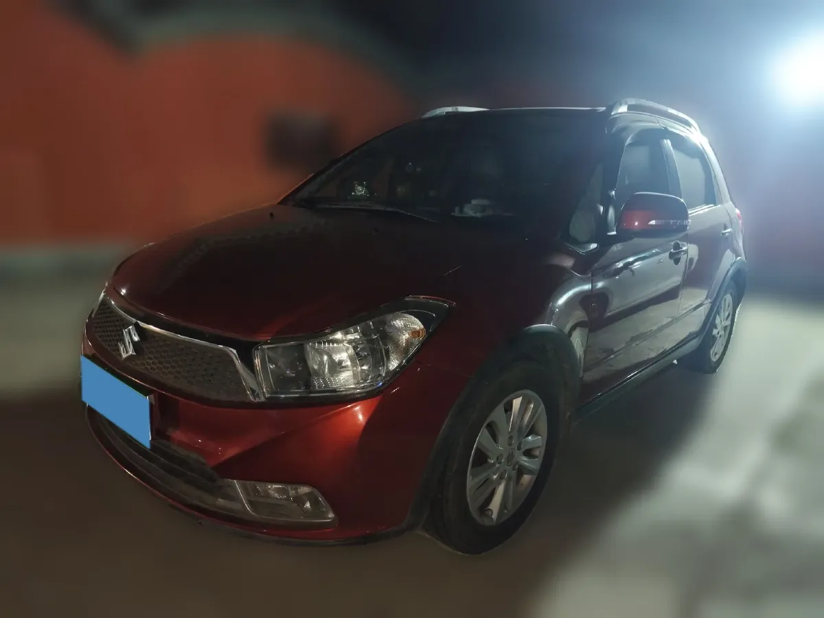 2011 Suzuki SX4 1.6L 109HP L4 5MT,autocango,china used car exporter,china ev exporter,chinese used car exporter,chinese used ev exporter