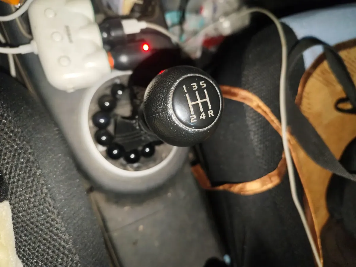 2011 Suzuki SX4 1.6L 109HP L4 5MT,autocango,china used car exporter,china ev exporter,chinese used car exporter,chinese used ev exporter