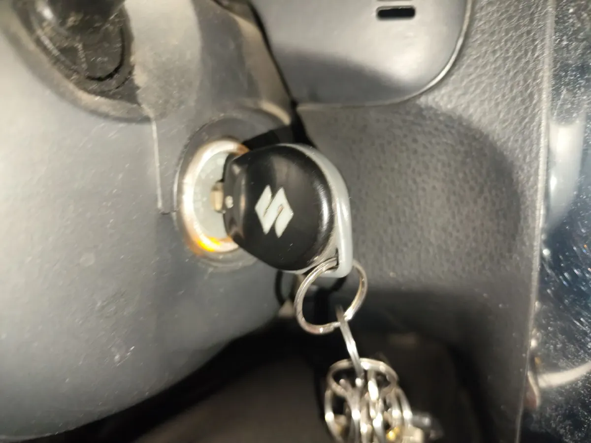 2011 Suzuki SX4 1.6L 109HP L4 5MT,autocango,china used car exporter,china ev exporter,chinese used car exporter,chinese used ev exporter