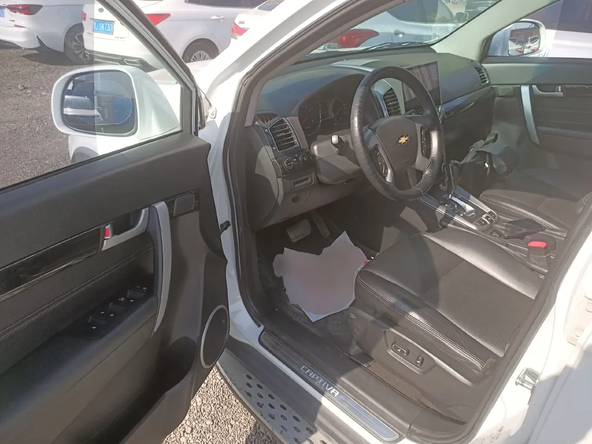 2015 Chevrolet Captiva 2.4L 167HP L4 6AT,autocango,china used car exporter,china ev exporter,chinese used car exporter,chinese used ev exporter