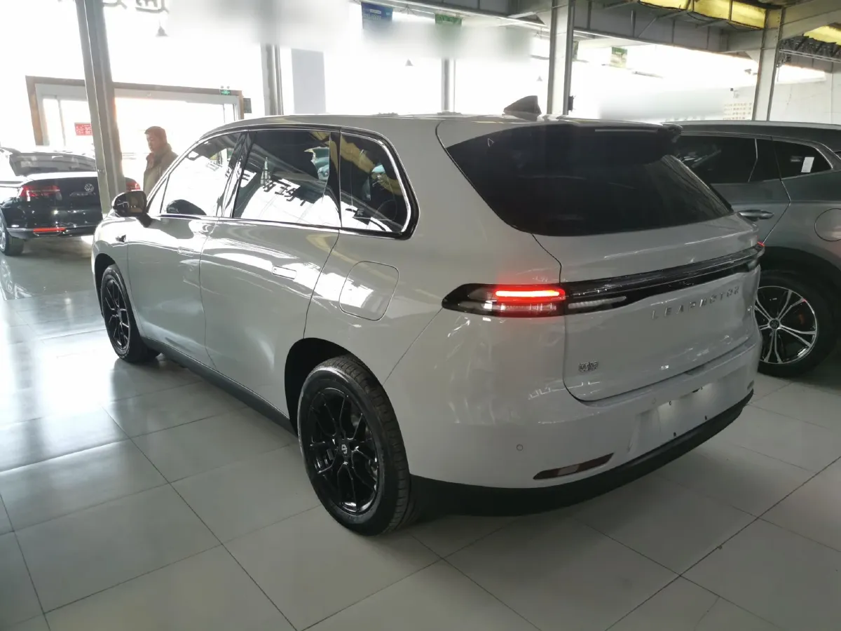 2024 Leapmotor C10 BEV 69.9KWH,autocango,china used car exporter,china ev exporter,chinese used car exporter,chinese used ev exporter