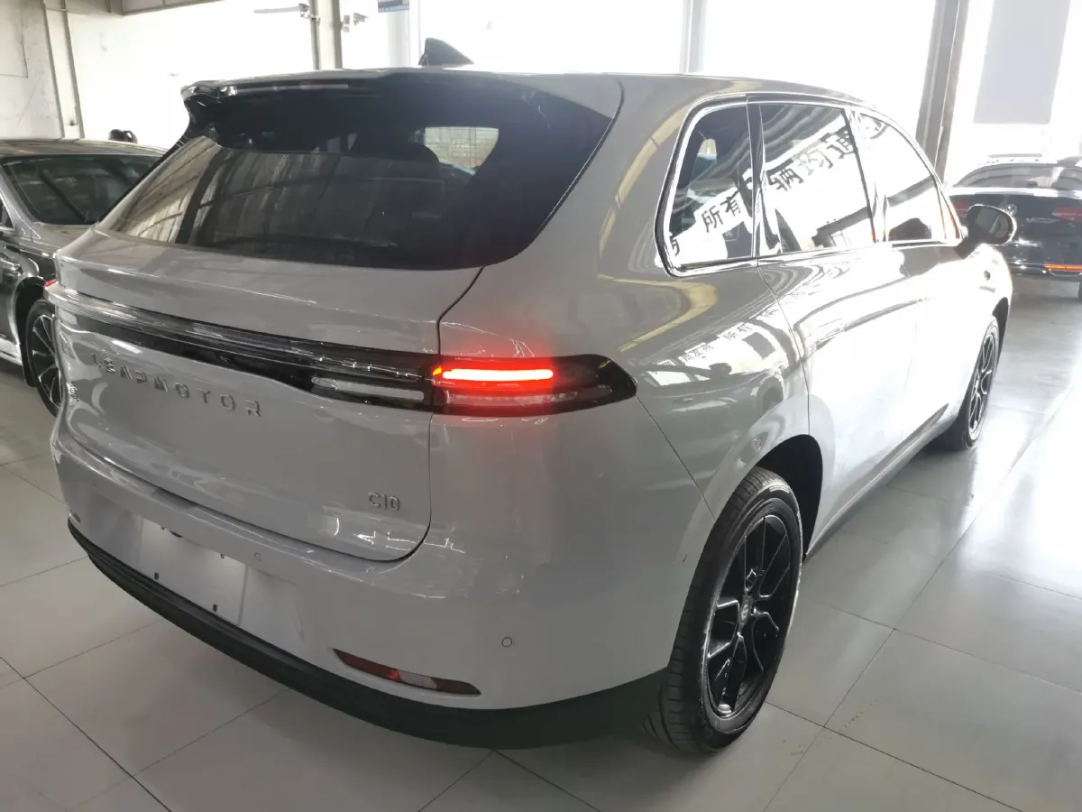 2024 Leapmotor C10 BEV 69.9KWH,autocango,china used car exporter,china ev exporter,chinese used car exporter,chinese used ev exporter