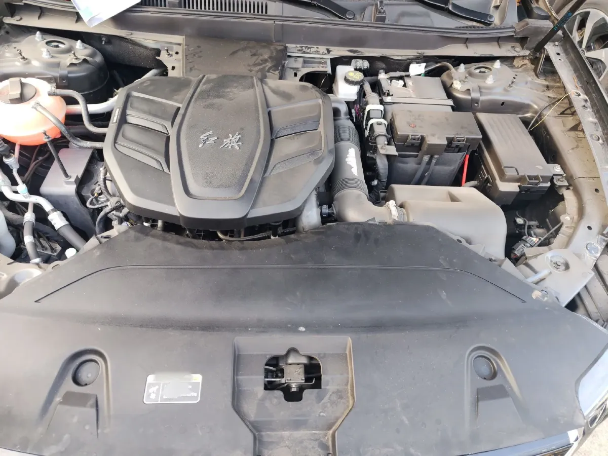 2022 HongQi HS5 2.0T 224HP L4 6AT,autocango,china used car exporter,china ev exporter,chinese used car exporter,chinese used ev exporter