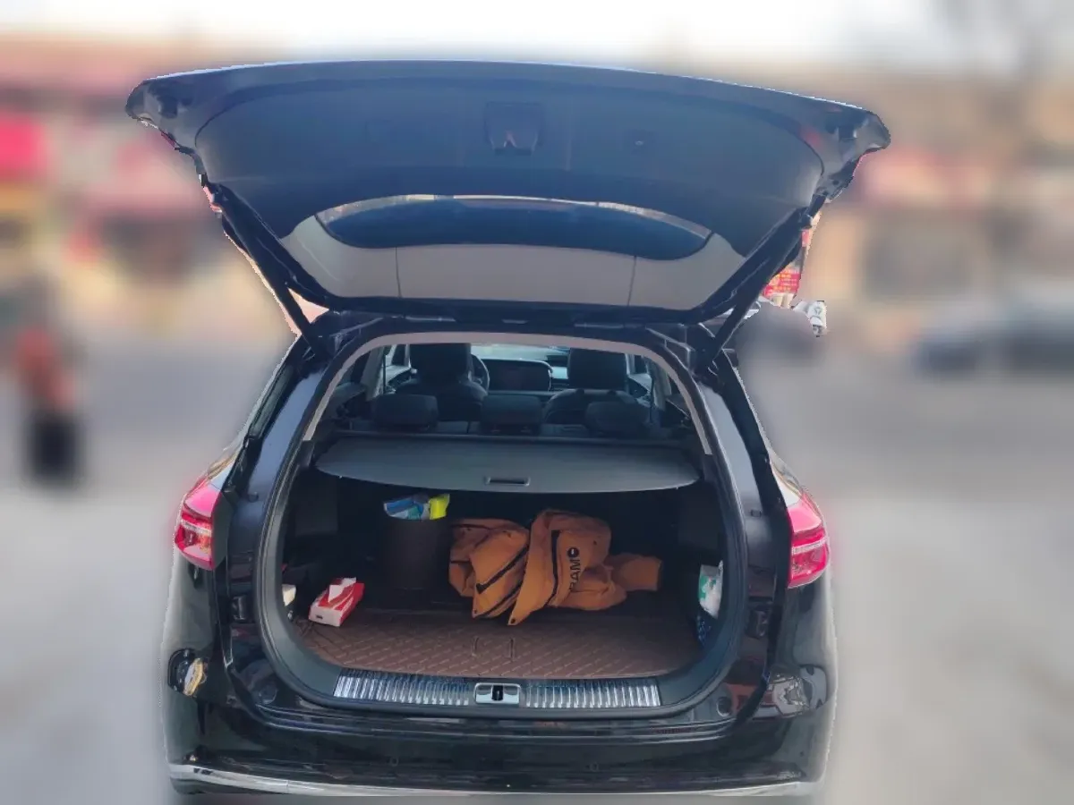 2022 HongQi HS5 2.0T 224HP L4 6AT,autocango,china used car exporter,china ev exporter,chinese used car exporter,chinese used ev exporter