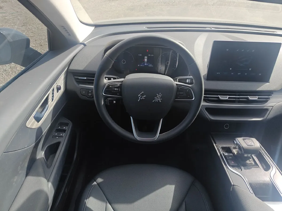 2024 HongQi E-QM5 BEV 60KWH,autocango,china used car exporter,china ev exporter,chinese used car exporter,chinese used ev exporter