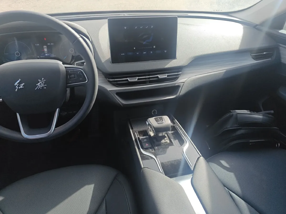 2024 HongQi E-QM5 BEV 60KWH,autocango,china used car exporter,china ev exporter,chinese used car exporter,chinese used ev exporter