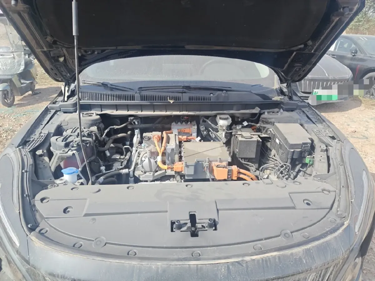 2024 HongQi E-QM5 BEV 60KWH,autocango,china used car exporter,china ev exporter,chinese used car exporter,chinese used ev exporter