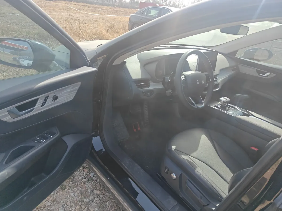 2024 HongQi E-QM5 BEV 60KWH,autocango,china used car exporter,china ev exporter,chinese used car exporter,chinese used ev exporter