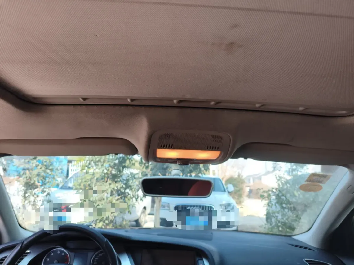 2012 Audi A4L 2.0T 180HP L4 CVT,autocango,china used car exporter,china ev exporter,chinese used car exporter,chinese used ev exporter