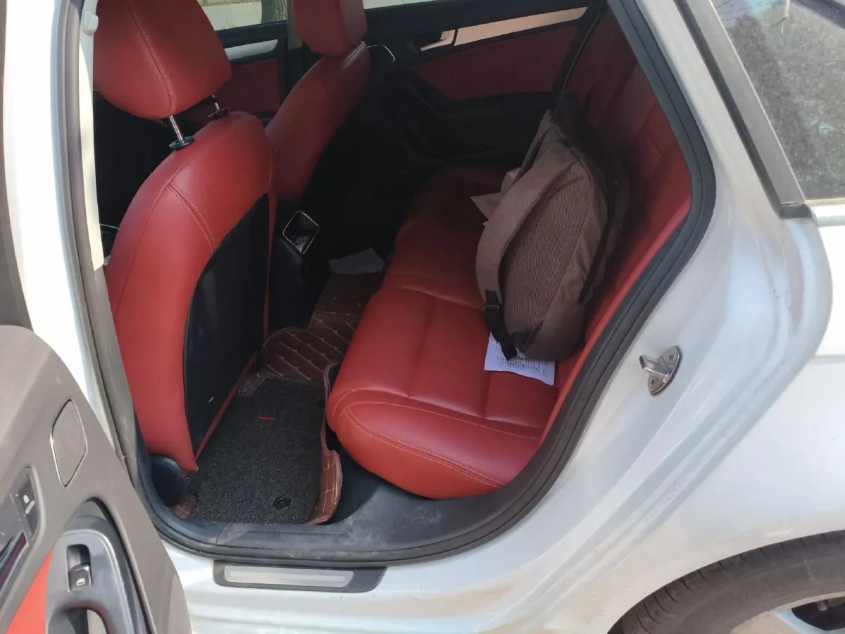 2012 Audi A4L 2.0T 180HP L4 CVT,autocango,china used car exporter,china ev exporter,chinese used car exporter,chinese used ev exporter