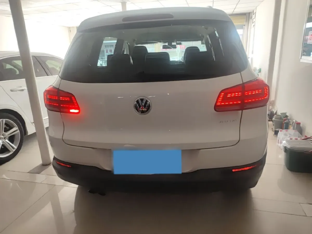 2016 Volkswagen Tiguan 1.8T 160HP L4 6AT,autocango,china used car exporter,china ev exporter,chinese used car exporter,chinese used ev exporter