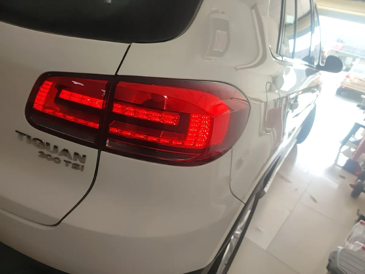 2016 Volkswagen Tiguan 1.8T 160HP L4 6AT,autocango,china used car exporter,china ev exporter,chinese used car exporter,chinese used ev exporter