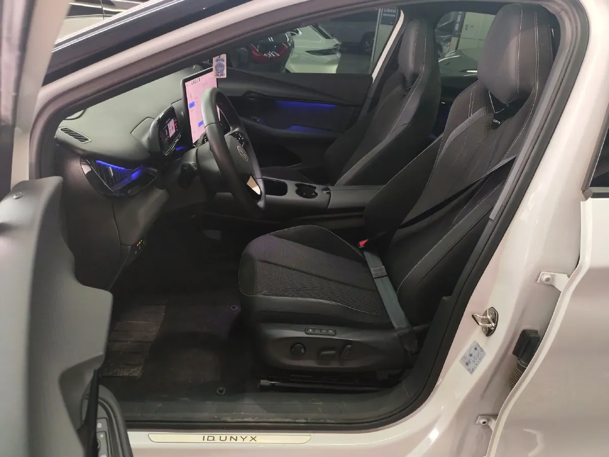 2024 Volkswagen ID.UNYX 06 BEV 82.4KWH,autocango,china used car exporter,china ev exporter,chinese used car exporter,chinese used ev exporter