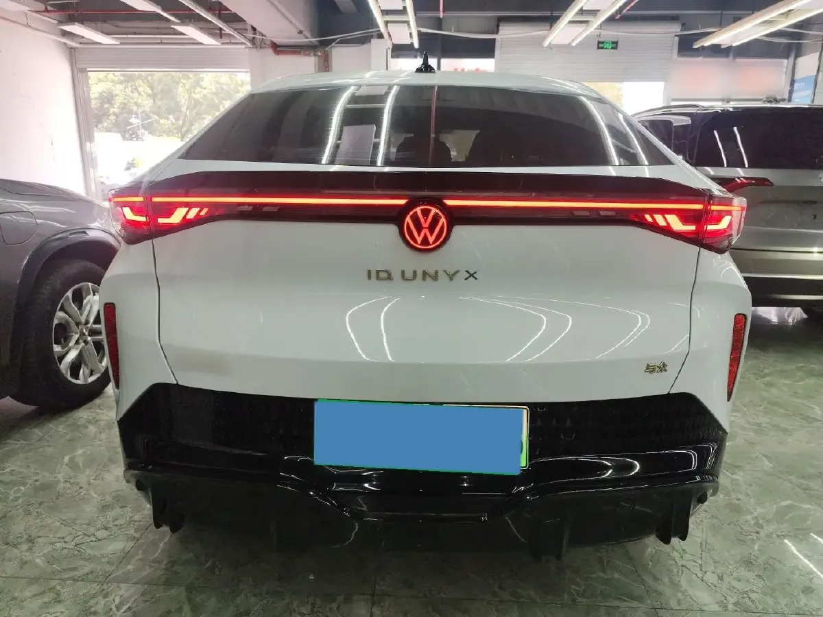 2024 Volkswagen ID.UNYX 06 BEV 82.4KWH,autocango,china used car exporter,china ev exporter,chinese used car exporter,chinese used ev exporter