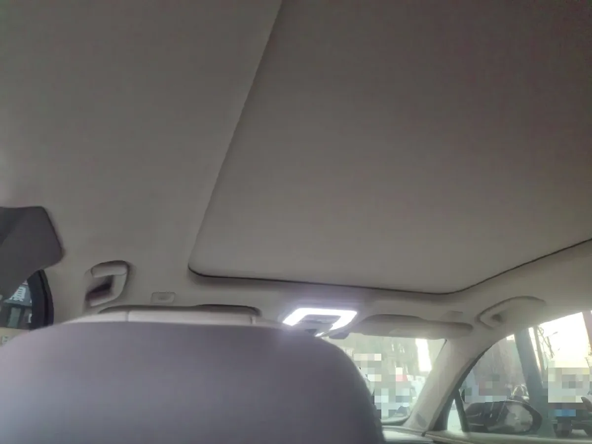 2020 HongQi H9 2.0T 252HP L4 7DCT,autocango,china used car exporter,china ev exporter,chinese used car exporter,chinese used ev exporter