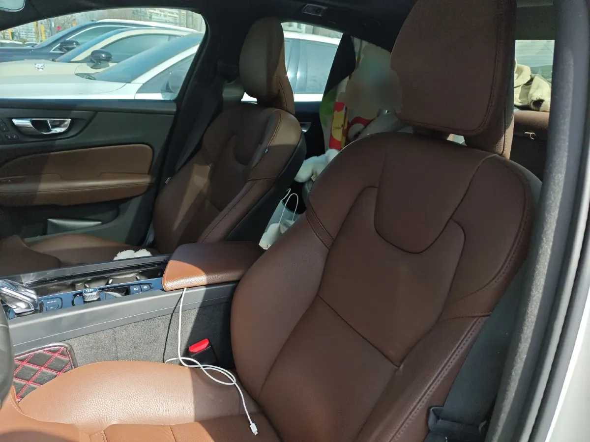 2022 Xpeng G9 BEV 98KWH,autocango,china used car exporter,china ev exporter,chinese used car exporter,chinese used ev exporter