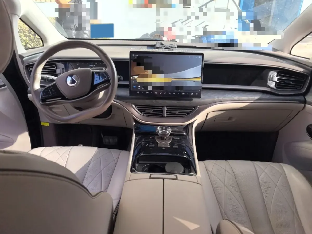 2022 Denza D9 1.5T 139HP L4 E-CVT PHEV 40.06KWH,autocango,china used car exporter,china ev exporter,chinese used car exporter,chinese used ev exporter