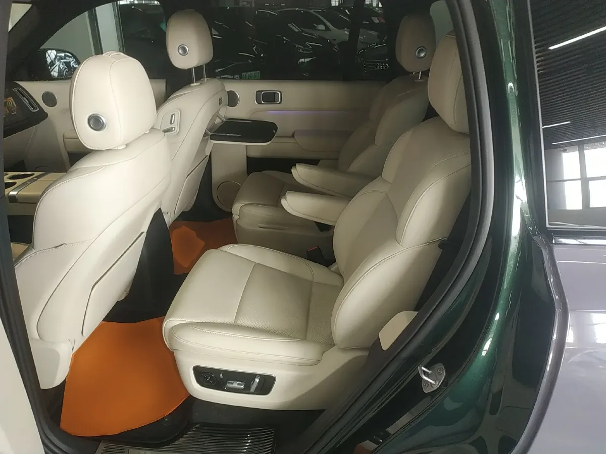 2022 Li L9 Range Extended 154HP REEV 42.6KWH,autocango,china used car exporter,china ev exporter,chinese used car exporter,chinese used ev exporter