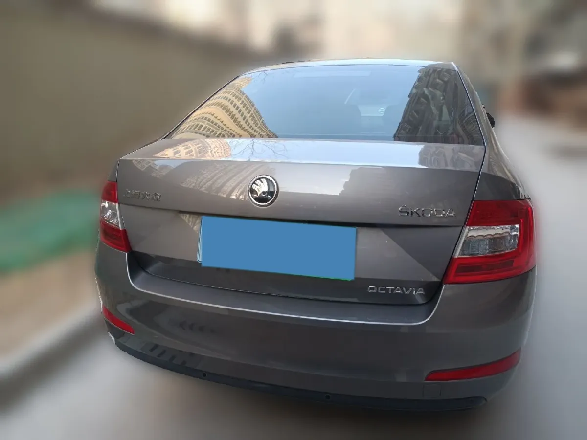 2017 Skoda Octavia 1.6L 110HP L4 6AT,autocango,china used car exporter,china ev exporter,chinese used car exporter,chinese used ev exporter