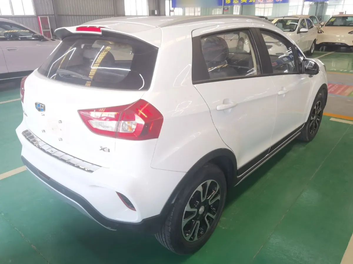 2017 Geely Vision X3 1.5L 102HP L4 4AT,autocango,china used car exporter,china ev exporter,chinese used car exporter,chinese used ev exporter