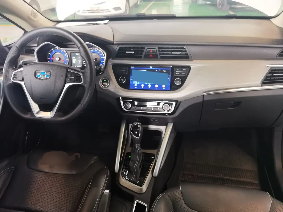 2017 Geely Vision X3 1.5L 102HP L4 4AT,autocango,china used car exporter,china ev exporter,chinese used car exporter,chinese used ev exporter