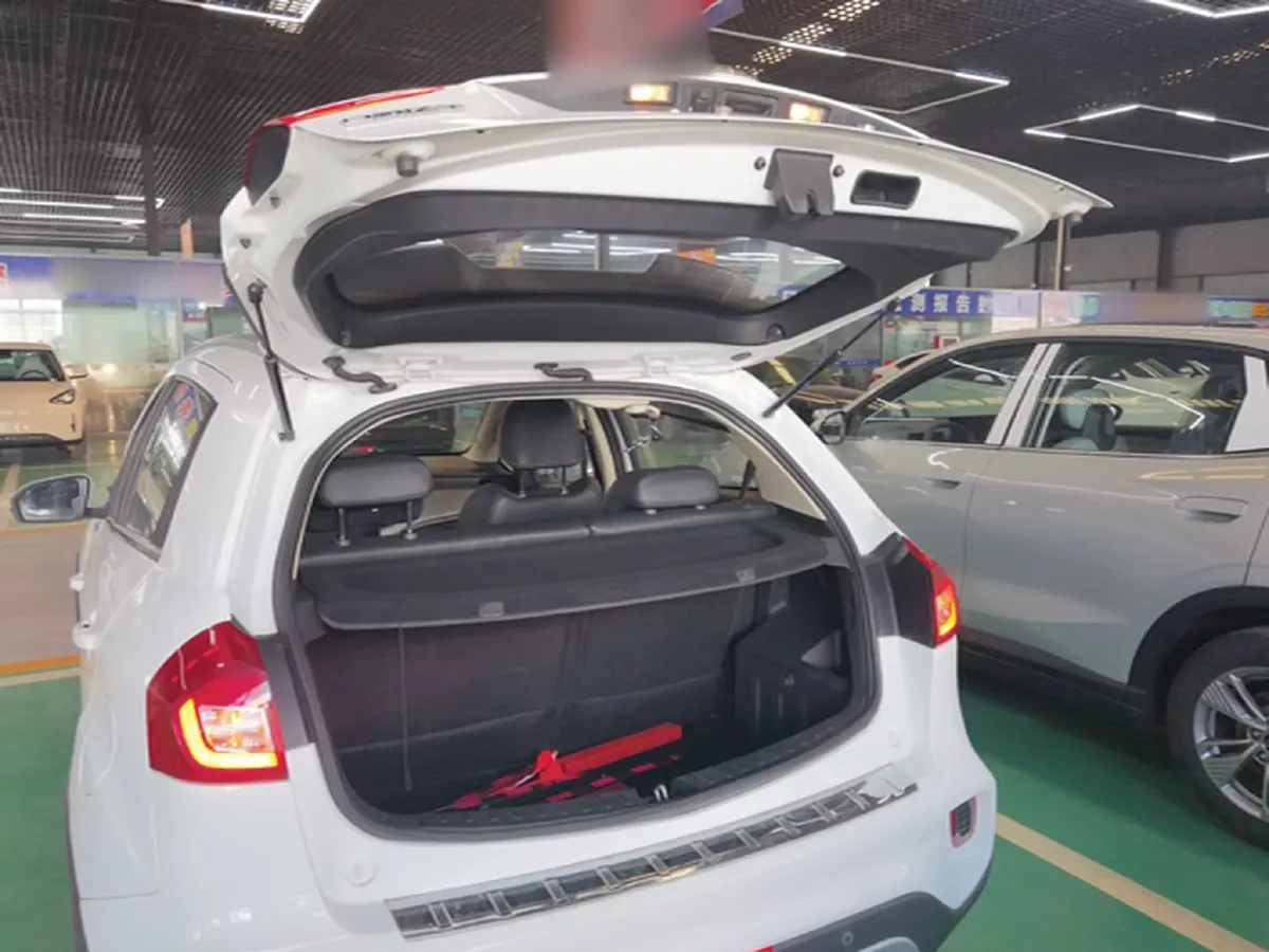 2017 Geely Vision X3 1.5L 102HP L4 4AT,autocango,china used car exporter,china ev exporter,chinese used car exporter,chinese used ev exporter