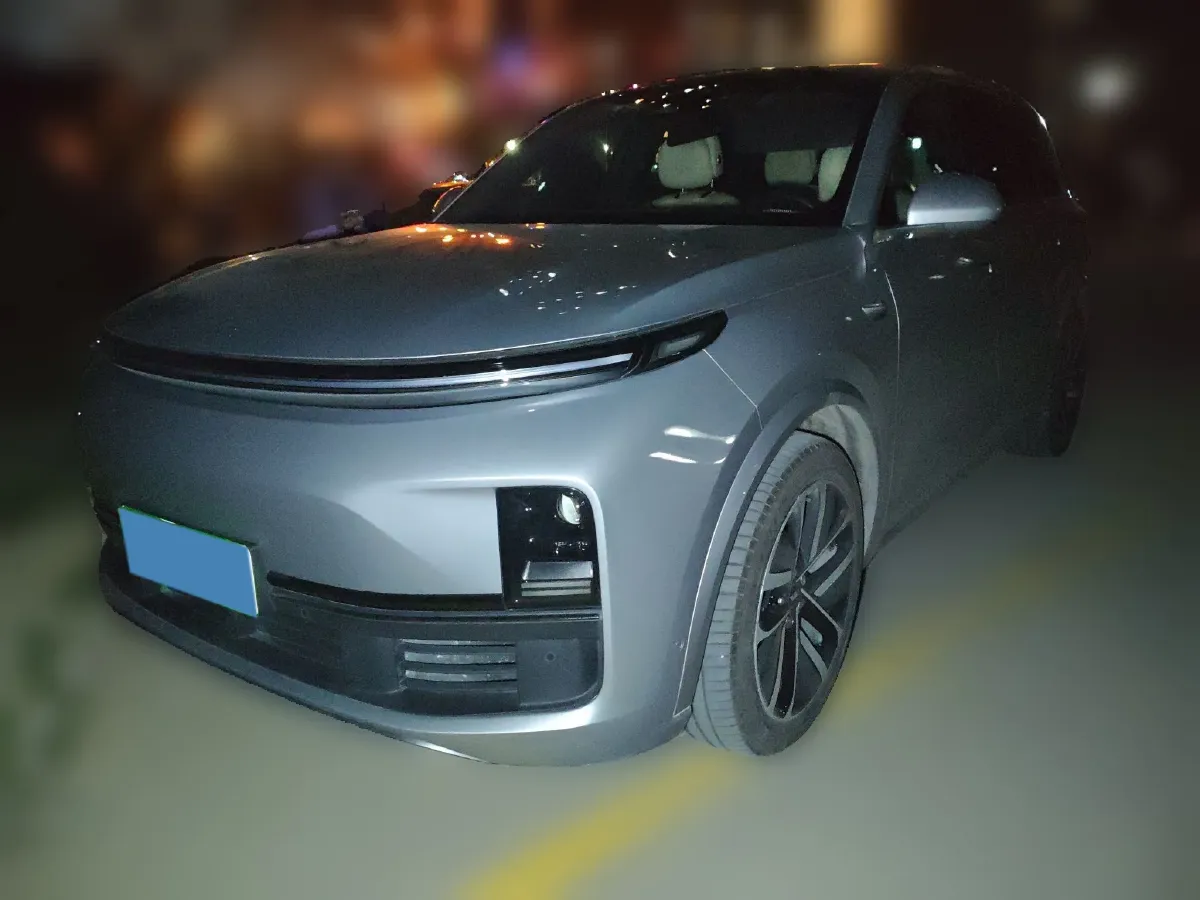 2023 Li L9 Range Extended 154HP REEV 42.6KWH,autocango,china used car exporter,china ev exporter,chinese used car exporter,chinese used ev exporter