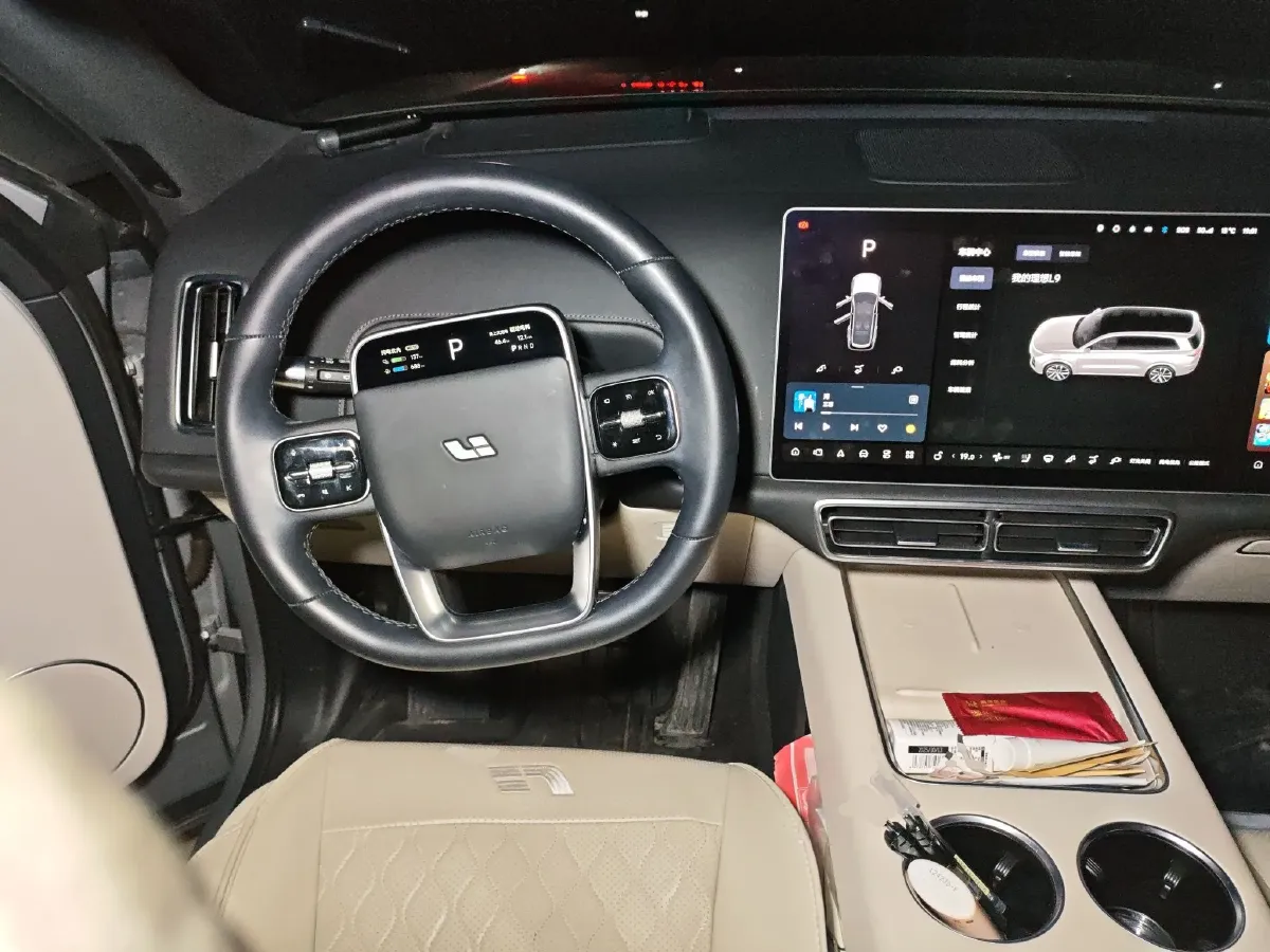 2023 Li L9 Range Extended 154HP REEV 42.6KWH,autocango,china used car exporter,china ev exporter,chinese used car exporter,chinese used ev exporter