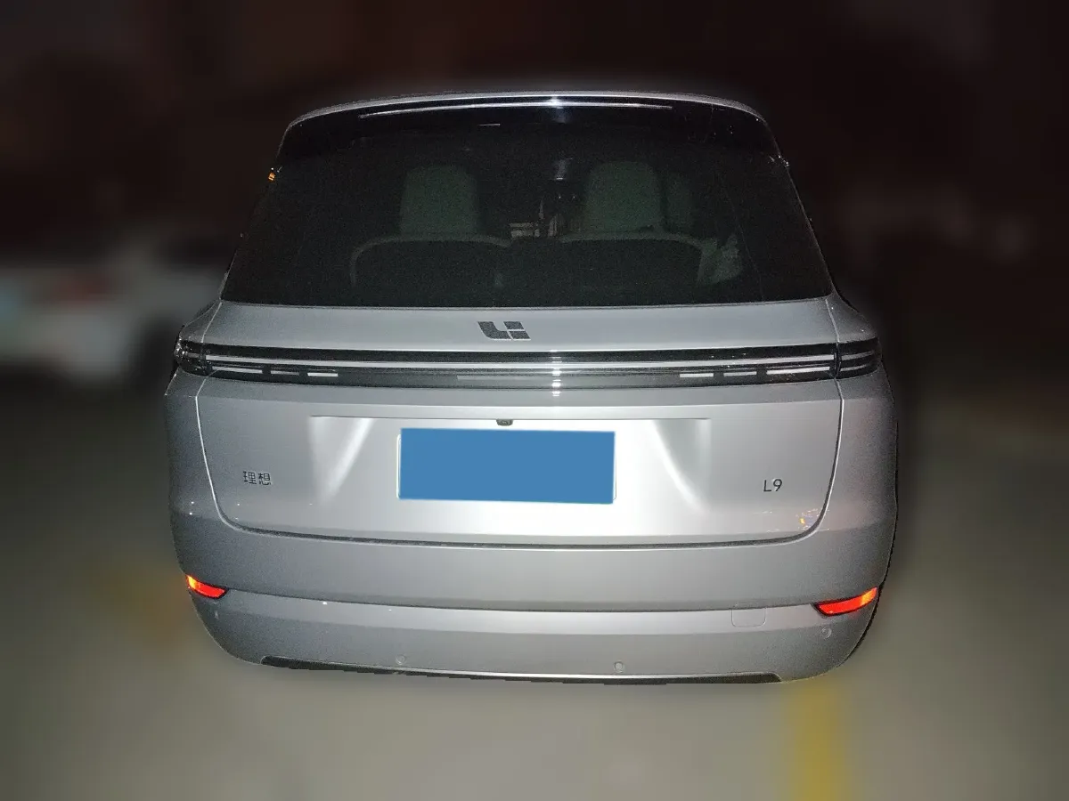 2023 Li L9 Range Extended 154HP REEV 42.6KWH,autocango,china used car exporter,china ev exporter,chinese used car exporter,chinese used ev exporter