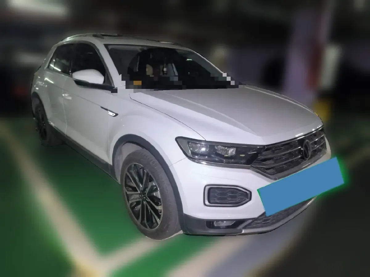 2021 Volkswagen T-Roc 1.4T 150HP L4 7DCT,autocango,china used car exporter,china ev exporter,chinese used car exporter,chinese used ev exporter