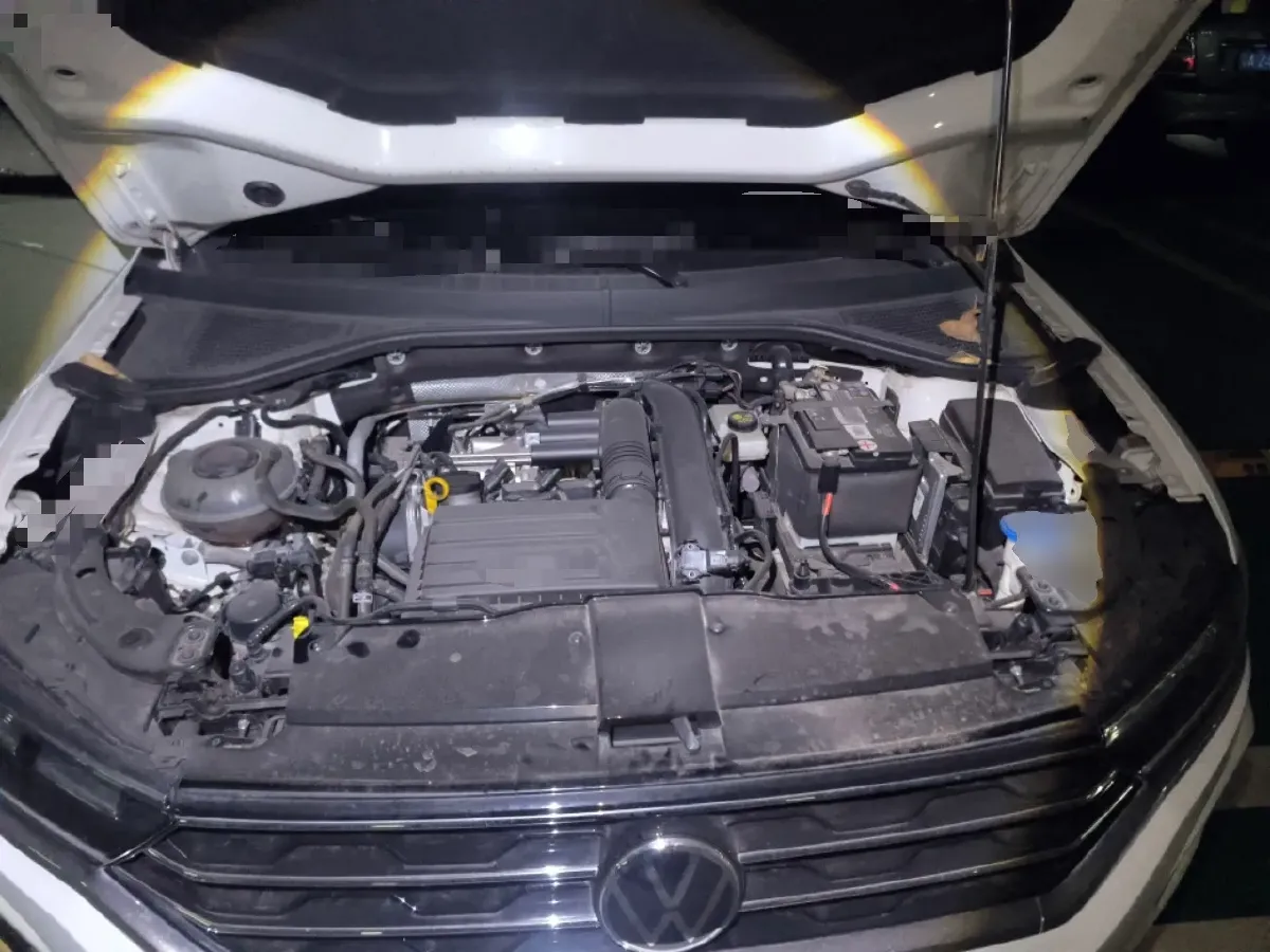 2021 Volkswagen T-Roc 1.4T 150HP L4 7DCT,autocango,china used car exporter,china ev exporter,chinese used car exporter,chinese used ev exporter