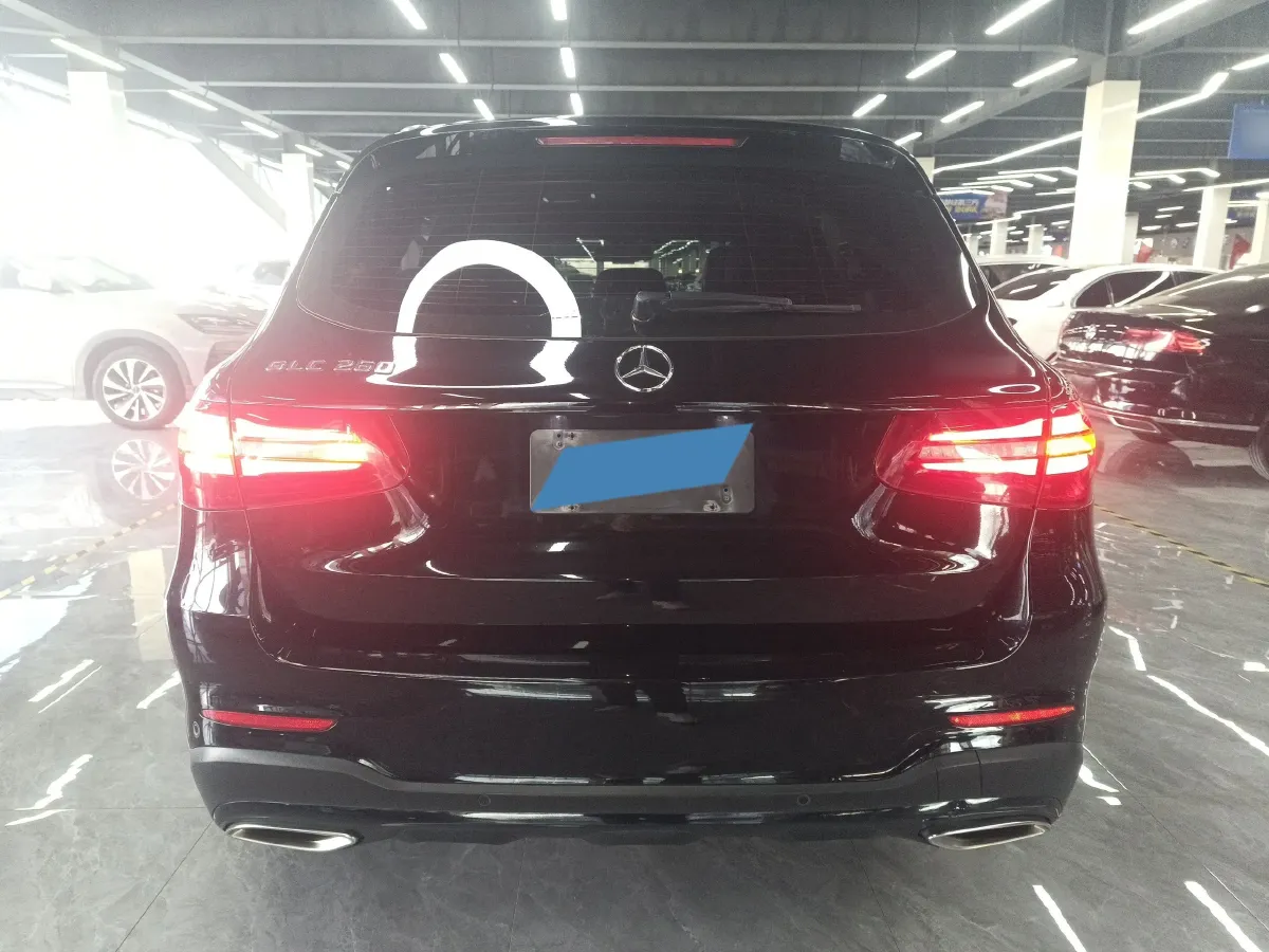 2018 Mercedes-Benz GLC Class 2.0T 211HP L4 9AT,autocango,china used car exporter,china ev exporter,chinese used car exporter,chinese used ev exporter