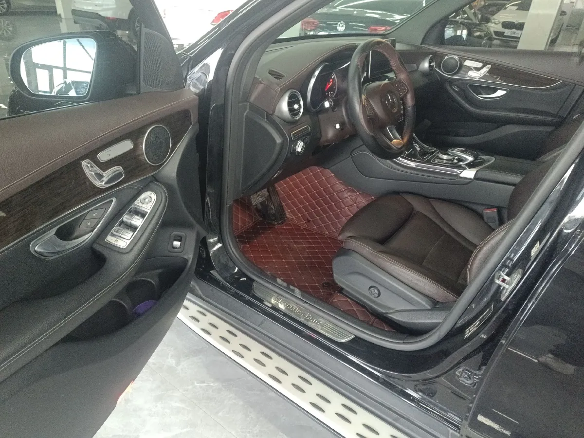 2018 Mercedes-Benz GLC Class 2.0T 211HP L4 9AT,autocango,china used car exporter,china ev exporter,chinese used car exporter,chinese used ev exporter