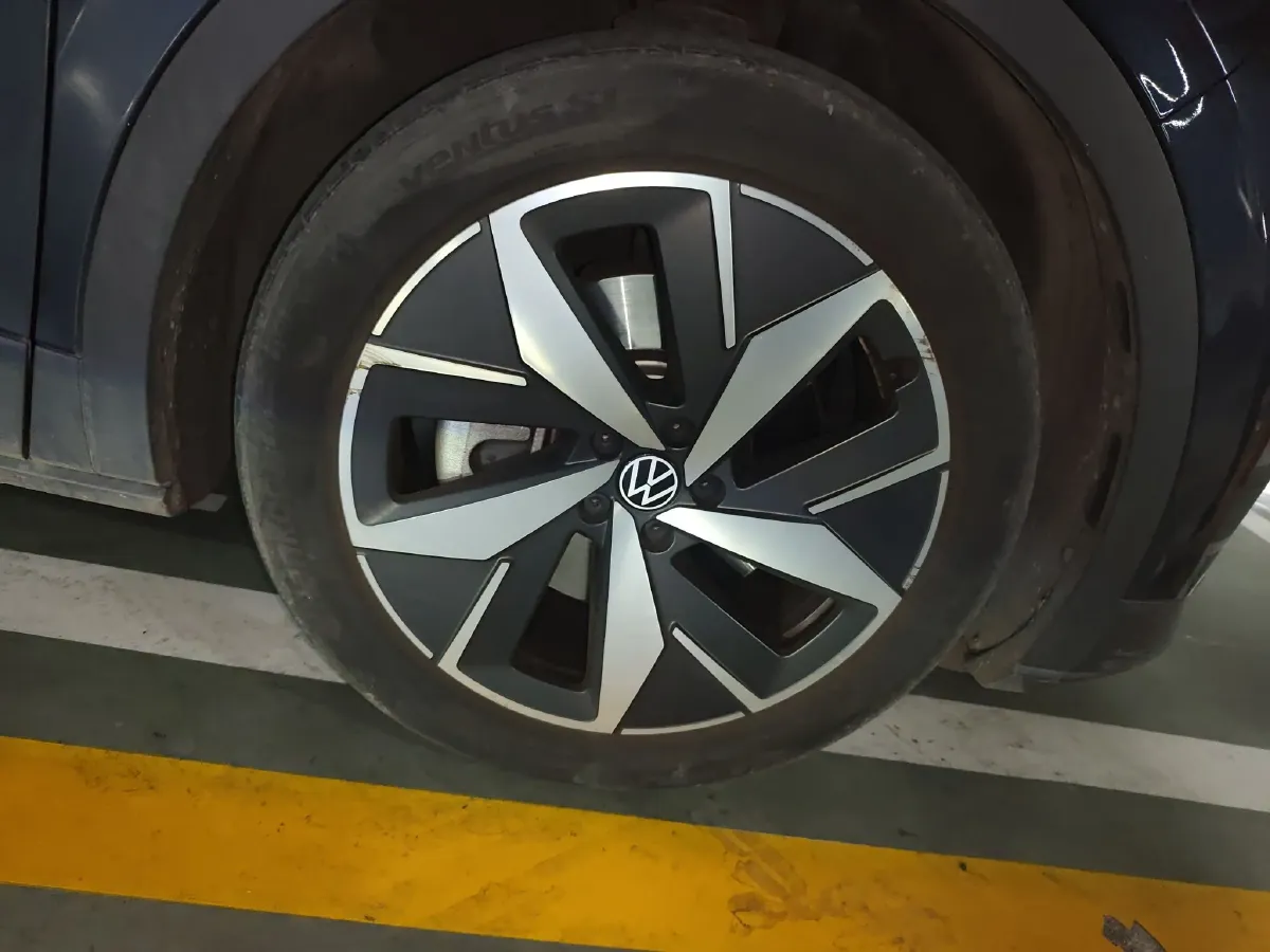 2021 Volkswagen ID.4 Crozz BEV 84.8KWH,autocango,china used car exporter,china ev exporter,chinese used car exporter,chinese used ev exporter