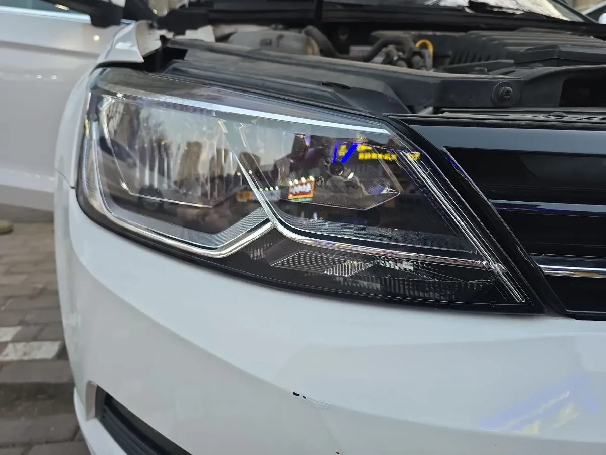 2015 Audi A3 1.4T 150HP L4 5MT,autocango,china used car exporter,china ev exporter,chinese used car exporter,chinese used ev exporter