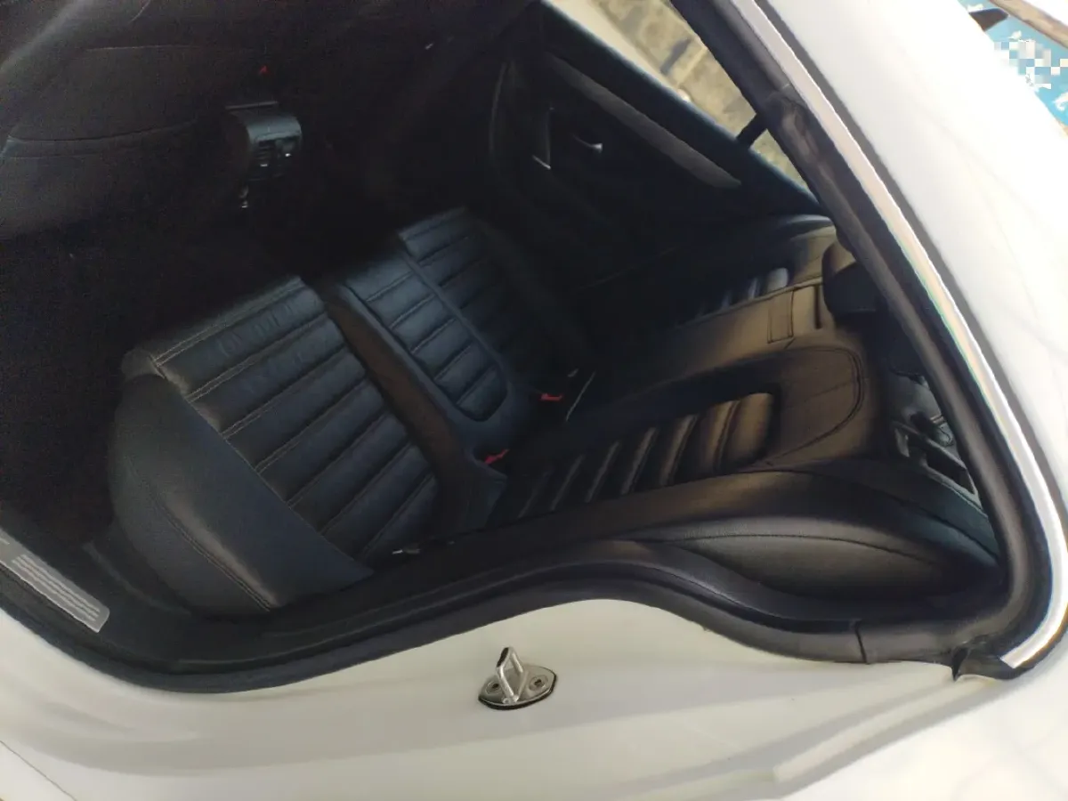 2013 Volkswagen CC 1.8T 160HP L4 7DCT,autocango,china used car exporter,china ev exporter,chinese used car exporter,chinese used ev exporter