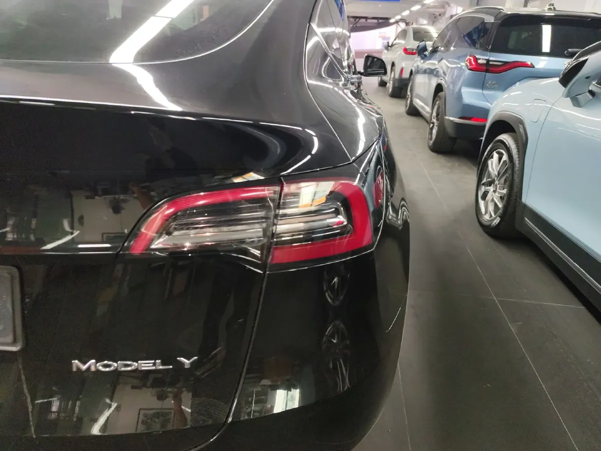 2022 Tesla Model Y BEV 60KWH,autocango,china used car exporter,china ev exporter,chinese used car exporter,chinese used ev exporter