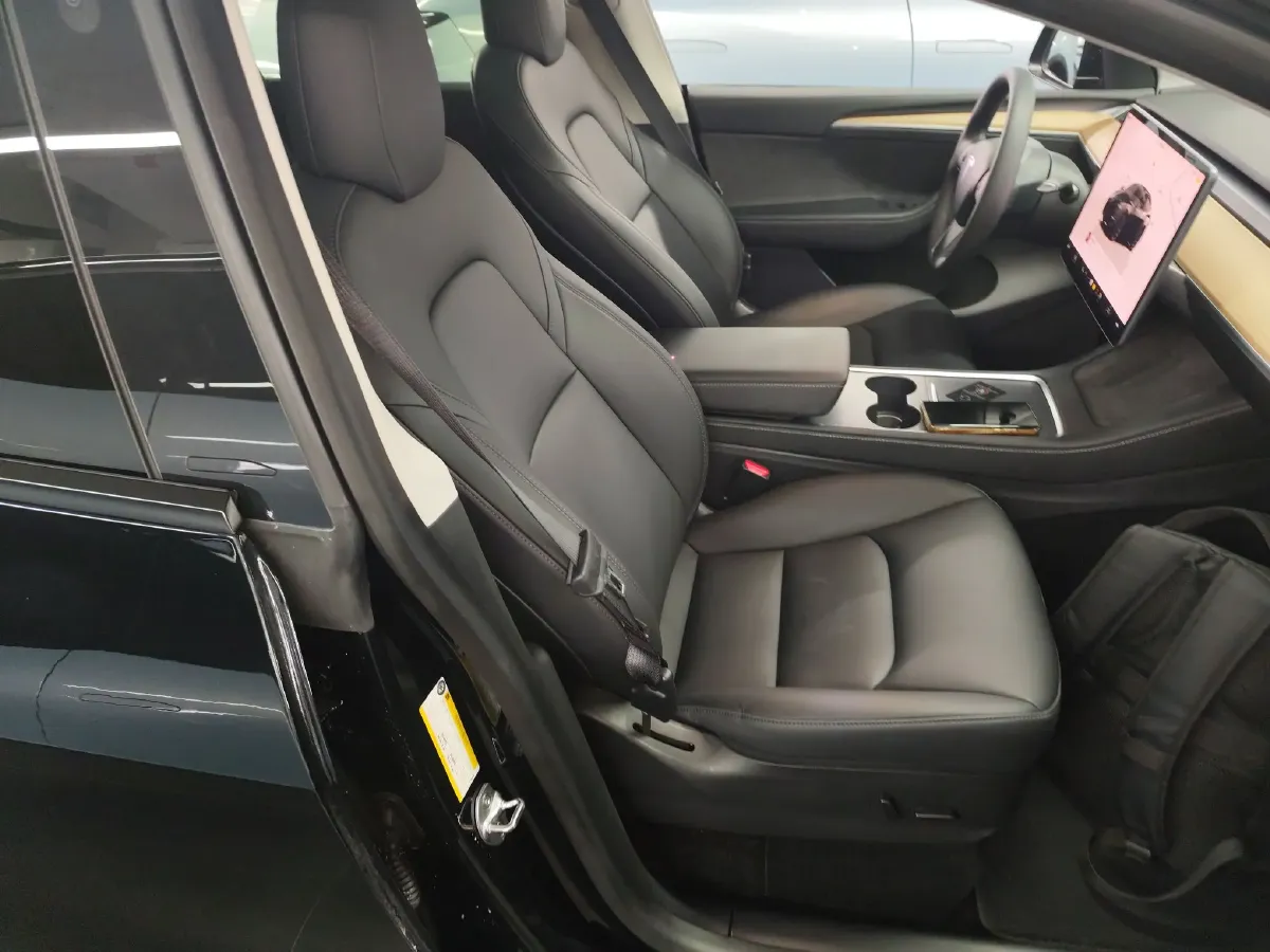 2022 Tesla Model Y BEV 60KWH,autocango,china used car exporter,china ev exporter,chinese used car exporter,chinese used ev exporter