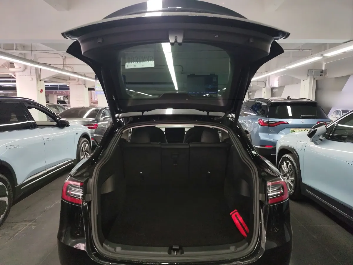 2022 Tesla Model Y BEV 60KWH,autocango,china used car exporter,china ev exporter,chinese used car exporter,chinese used ev exporter