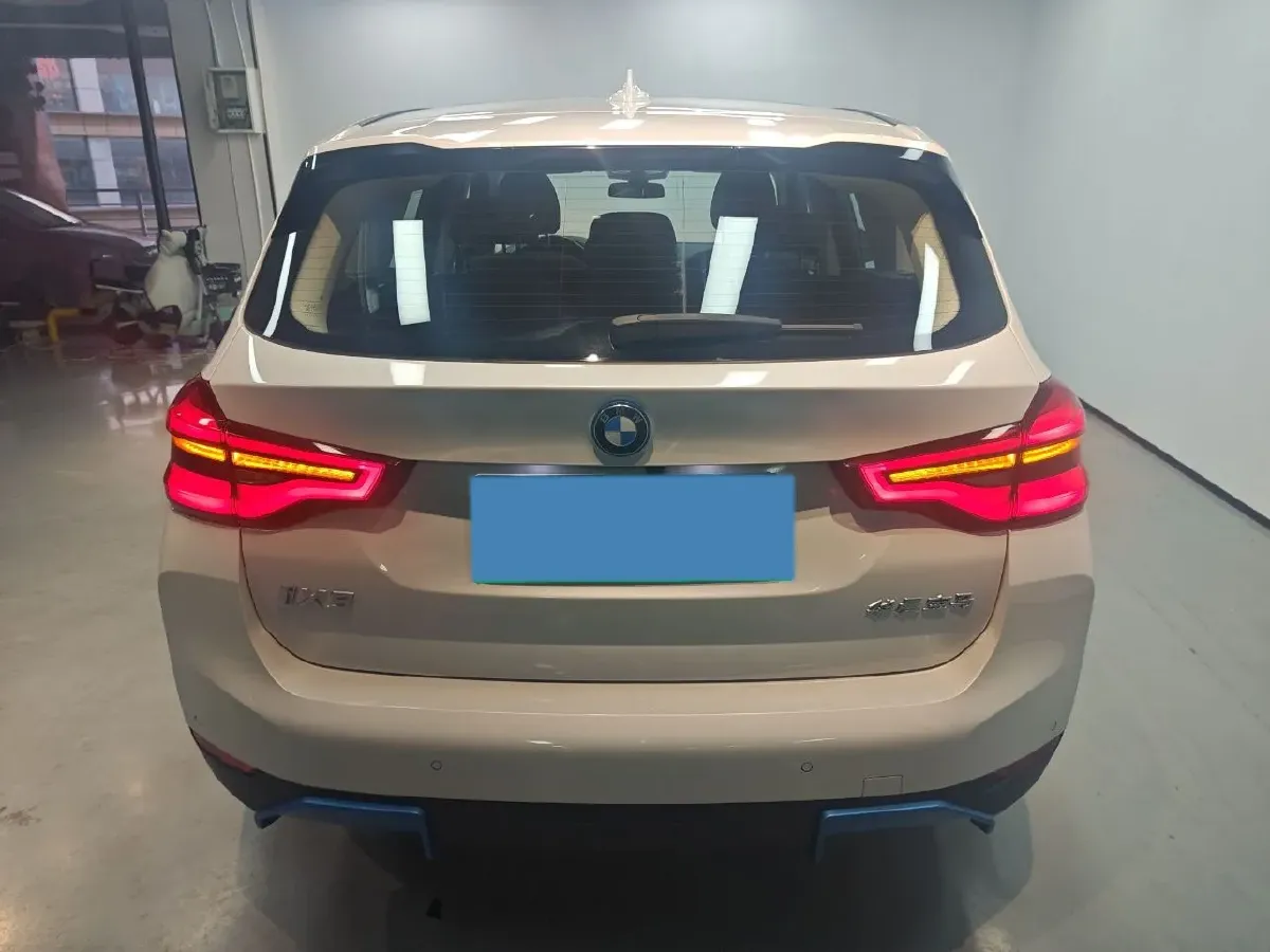 2021 BMW iX3 BEV 80KWH,autocango,china used car exporter,china ev exporter,chinese used car exporter,chinese used ev exporter
