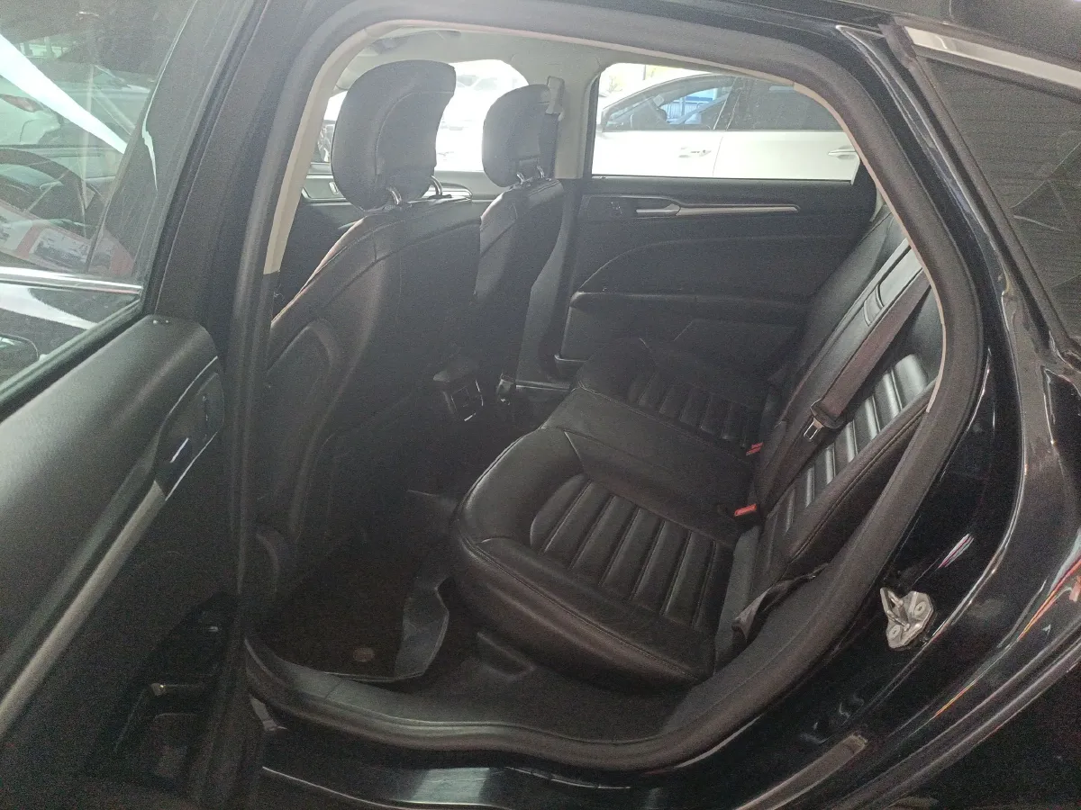 2013 Ford Mondeo 1.5T 181HP L4 6AT,autocango,china used car exporter,china ev exporter,chinese used car exporter,chinese used ev exporter