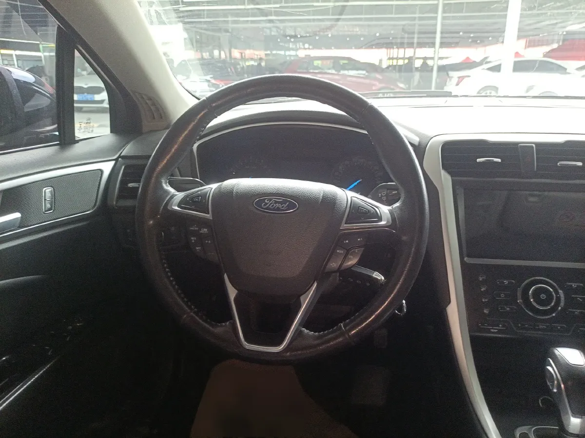 2013 Ford Mondeo 1.5T 181HP L4 6AT,autocango,china used car exporter,china ev exporter,chinese used car exporter,chinese used ev exporter