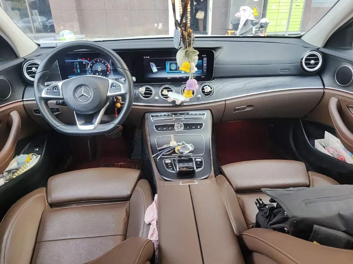2018 Mercedes-Benz E Class 2.0T 184HP L4 9AT,autocango,china used car exporter,china ev exporter,chinese used car exporter,chinese used ev exporter