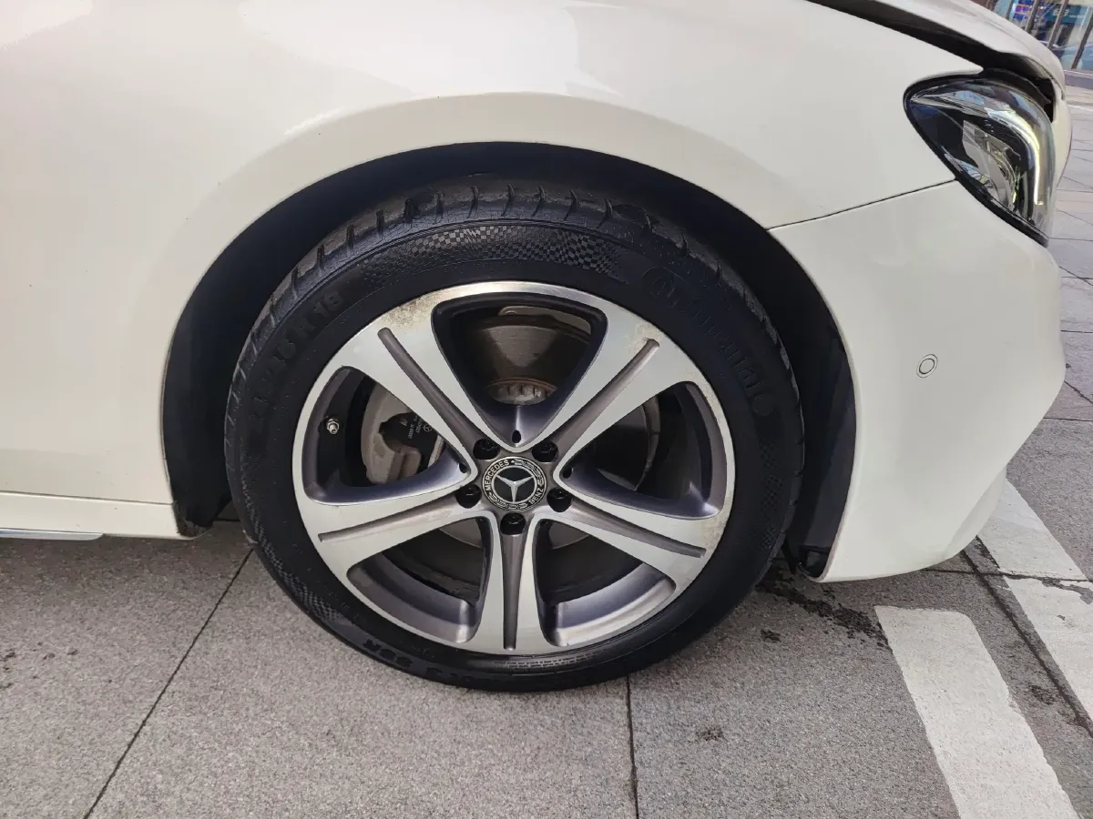 2018 Mercedes-Benz E Class 2.0T 184HP L4 9AT,autocango,china used car exporter,china ev exporter,chinese used car exporter,chinese used ev exporter