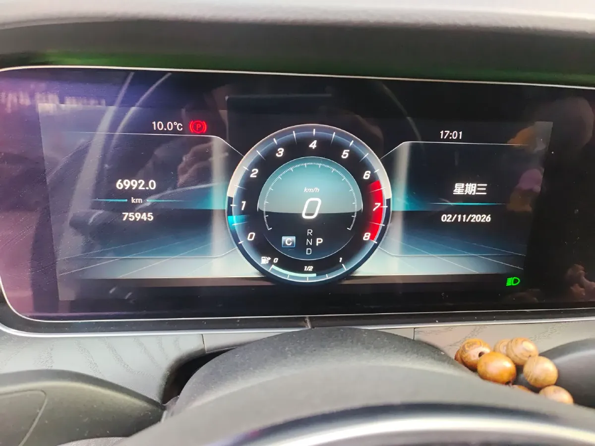 2018 Mercedes-Benz E Class 2.0T 184HP L4 9AT,autocango,china used car exporter,china ev exporter,chinese used car exporter,chinese used ev exporter