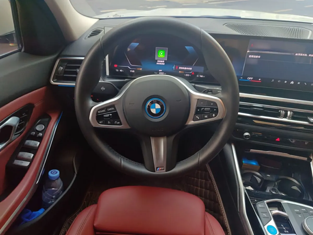 2024 BMW i3 BEV 70KWH,autocango,china used car exporter,china ev exporter,chinese used car exporter,chinese used ev exporter